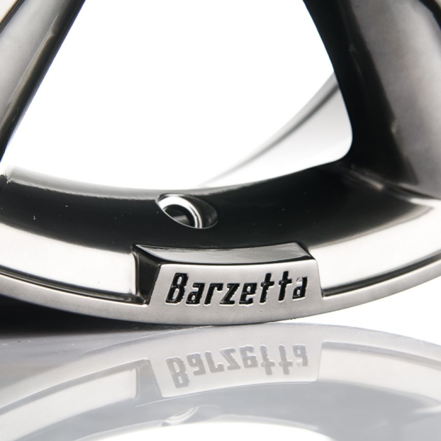 Cavallo Hyperblack Pakettiautoihin 7.5x17