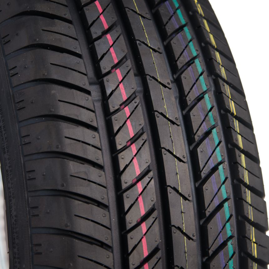 N-605 TourSport 215/75-15 H