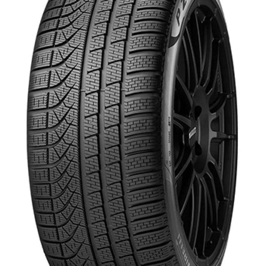 P Zero Winter 245/40-18 V